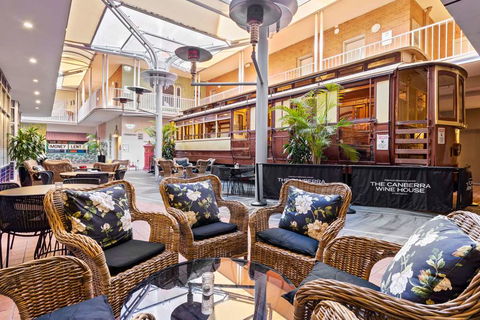 Quality Hotel Dickson - Perth Resorts 16