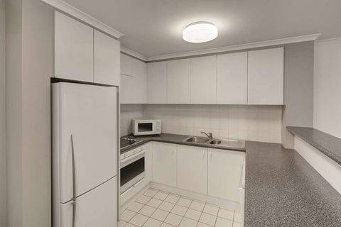 Adina Serviced Apartments James Court - Perth Resorts 7