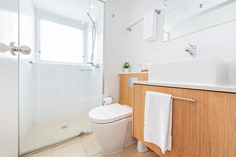 Lanai Riverside Apartments - Accommodation Perth 16
