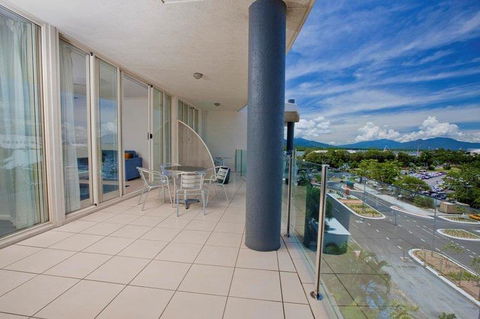 Park Regis City Quays - Accommodation Perth 3