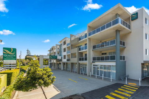 Quality Suites Pioneer Sands - Accommodation Perth 1