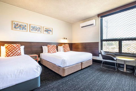 Nightcap At Glengala Hotel - Perth Resorts 0