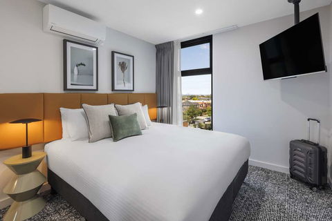 Punthill Essendon North - Perth Resorts 2