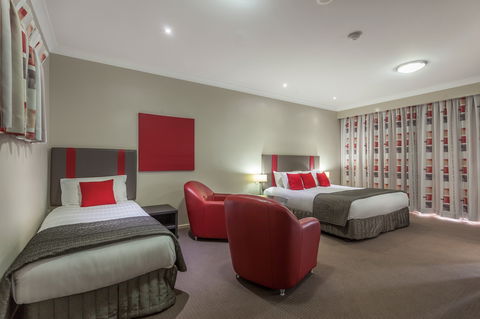 Platinum International - Perth Resorts 0