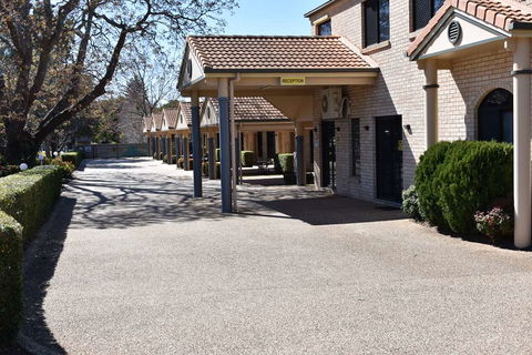 Best Western Tuscany On Tor Motor Inn - Perth Resorts 1