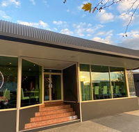 Ashton Townhouse Motel  Suites Tumut - Perth Resorts