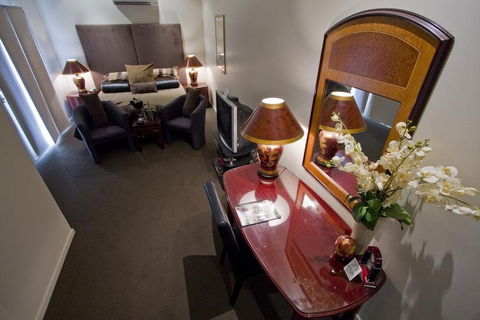 53 On Victoria - Accommodation Perth 2