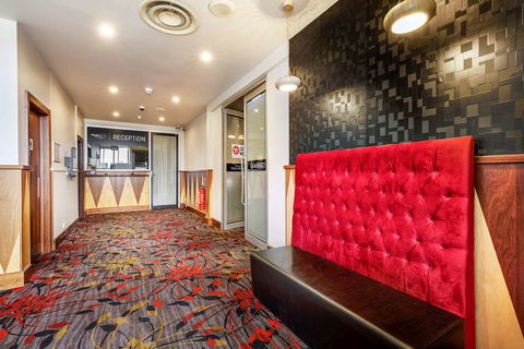 Nightcap At Findon Hotel - Accommodation Perth 2