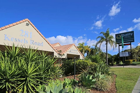 Quality Hotel Robertson Gardens - Accommodation Perth 1