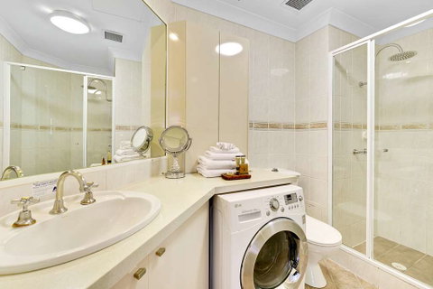 The Manor Apartment Hotel - Accommodation Perth 1