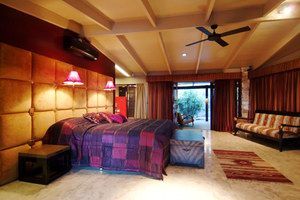 Trinity Beach Palace - Accommodation Perth 2
