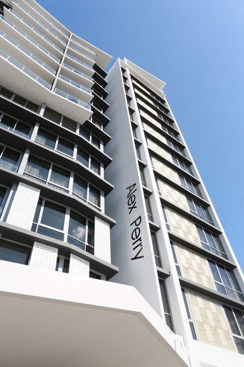 Alex Perry Hotel And Apartments - Perth Resorts 1