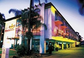 Airport Hacienda Motel - Accommodation Perth 0
