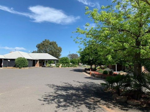 Swaggers Motor Inn - Accommodation Perth 1