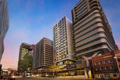 Four Points By Sheraton, Central Park - Perth Resorts 0