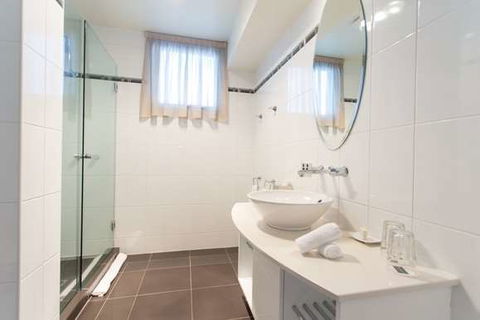 Peppers Seaport Hotel - Perth Resorts 2
