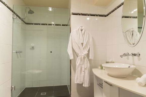 Peppers Seaport Hotel - Perth Resorts 3