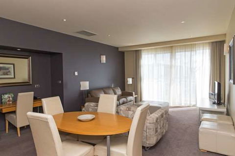 Peppers Seaport Hotel - Perth Resorts 4