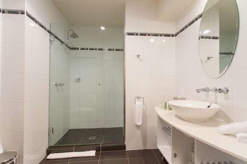 Peppers Seaport Hotel - Perth Resorts 9