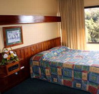 Village Family Motor Inn - Accommodation Perth