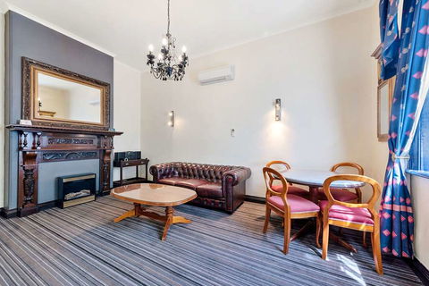 Quality Hotel Colonial Launceston - Perth Resorts 15