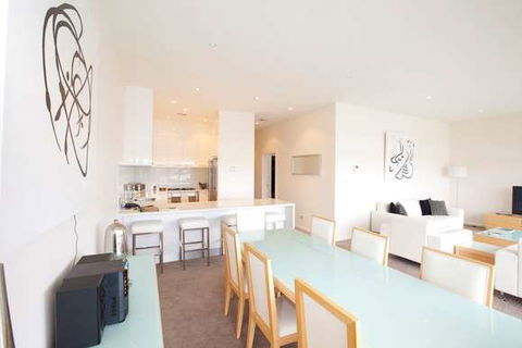 York Cove - Accommodation Perth 10