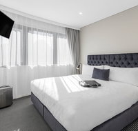 Meriton Suites Kent Street - Perth Resorts