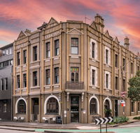 The Vulcan Hotel - Accommodation Perth