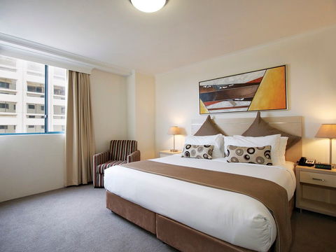 Oaks On Castlereagh - Perth Resorts 2