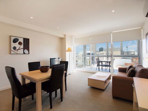 IStay Precinct - Accommodation Perth 2