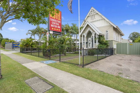 Caboolture Central Motor Inn, SureStay Collection - Perth Resorts 0