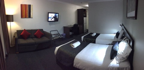 Country Comfort Hunts Liverpool - Accommodation Perth 1