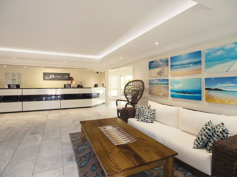 Oaks Oasis, Caloundra - Perth Resorts 1