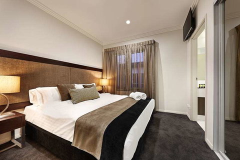 Attika Hotel - Accommodation Perth 1