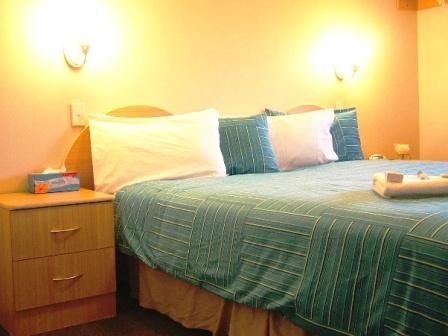 Arena Hotel - Perth Resorts 1