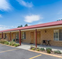 Black Gold Country Cabins and Motel - Perth Resorts