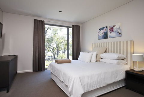 Aqua Resort - Perth Resorts 1