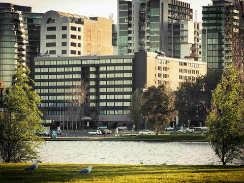 Mercure Melbourne Albert Park - Accommodation Perth 0
