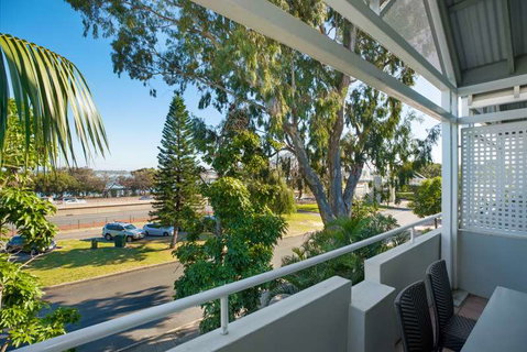 Broadwater Resort Apartments - Accommodation Perth 2
