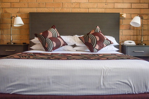 North Parkes Motel - Accommodation Perth 2