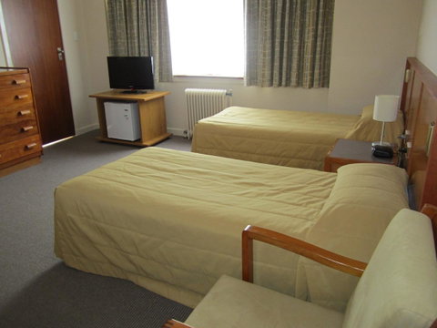 University House - ANU - Accommodation Perth 3