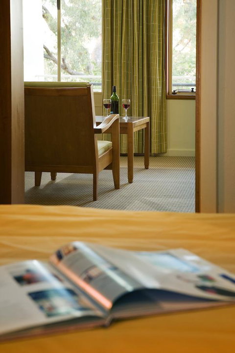 University House - ANU - Accommodation Perth 12
