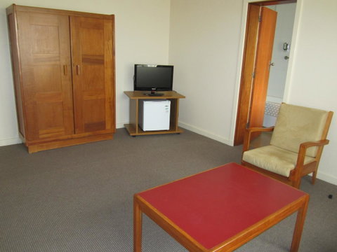 University House - ANU - Accommodation Perth 41
