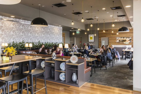 Abode Woden - Perth Resorts 12