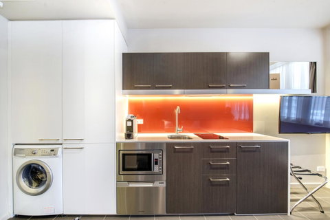Abode Woden - Perth Resorts 18
