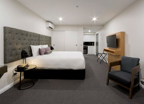 Avenue Hotel Canberra - Accommodation Perth 3