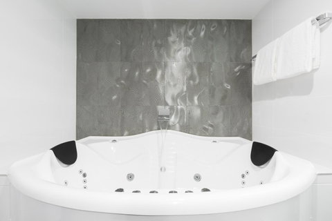 Avenue Hotel Canberra - Accommodation Perth 19