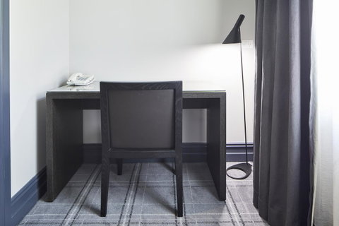Brassey Hotel - Managed By Doma Hotels - Accommodation Perth 13