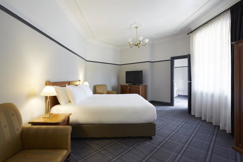 Brassey Hotel - Managed By Doma Hotels - Accommodation Perth 7