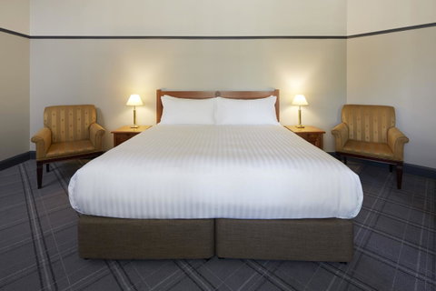 Brassey Hotel - Managed By Doma Hotels - Accommodation Perth 8